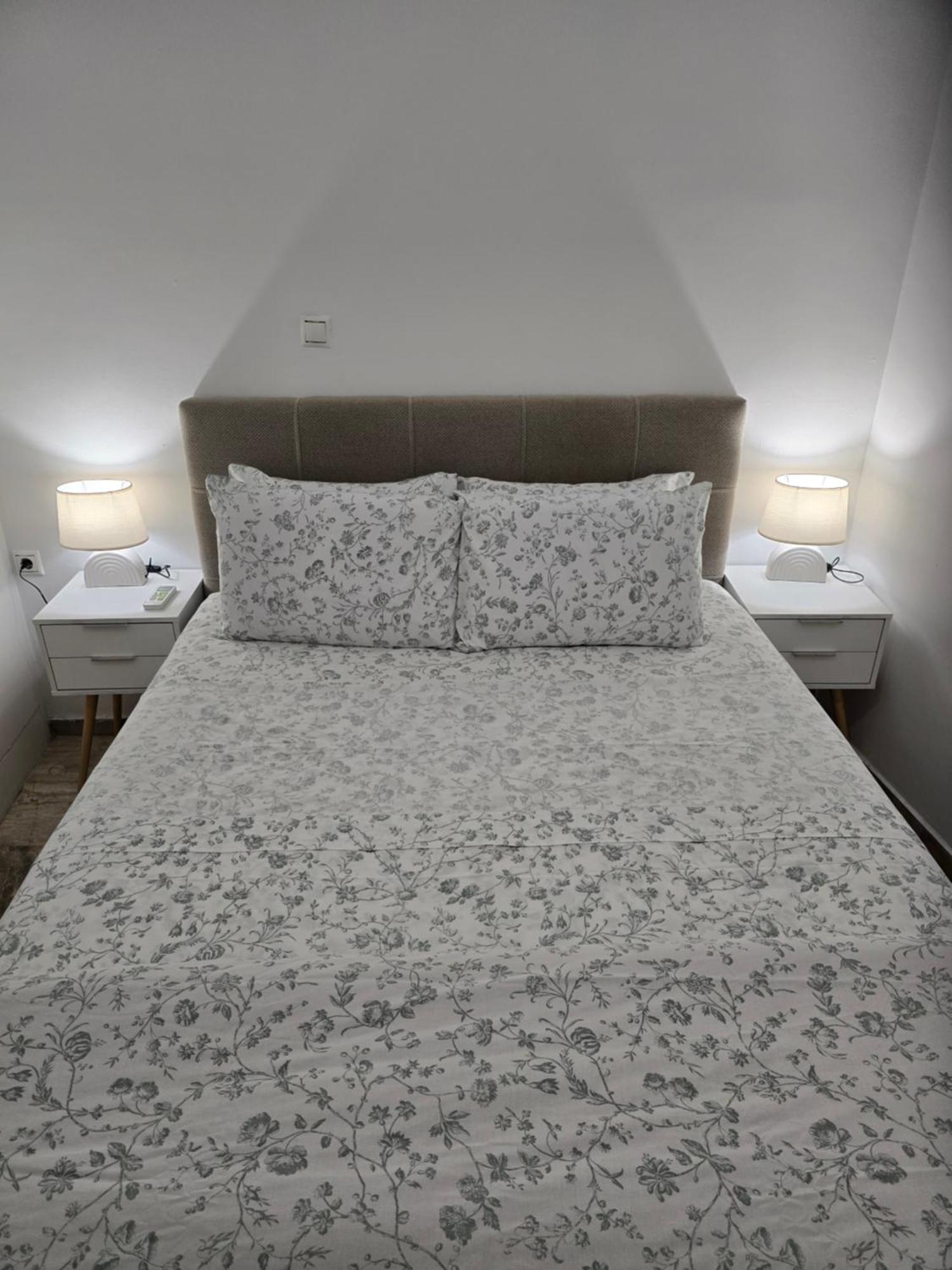 Luxury With Sauna And Free Parking Near Acropolis Athena Bagian luar foto